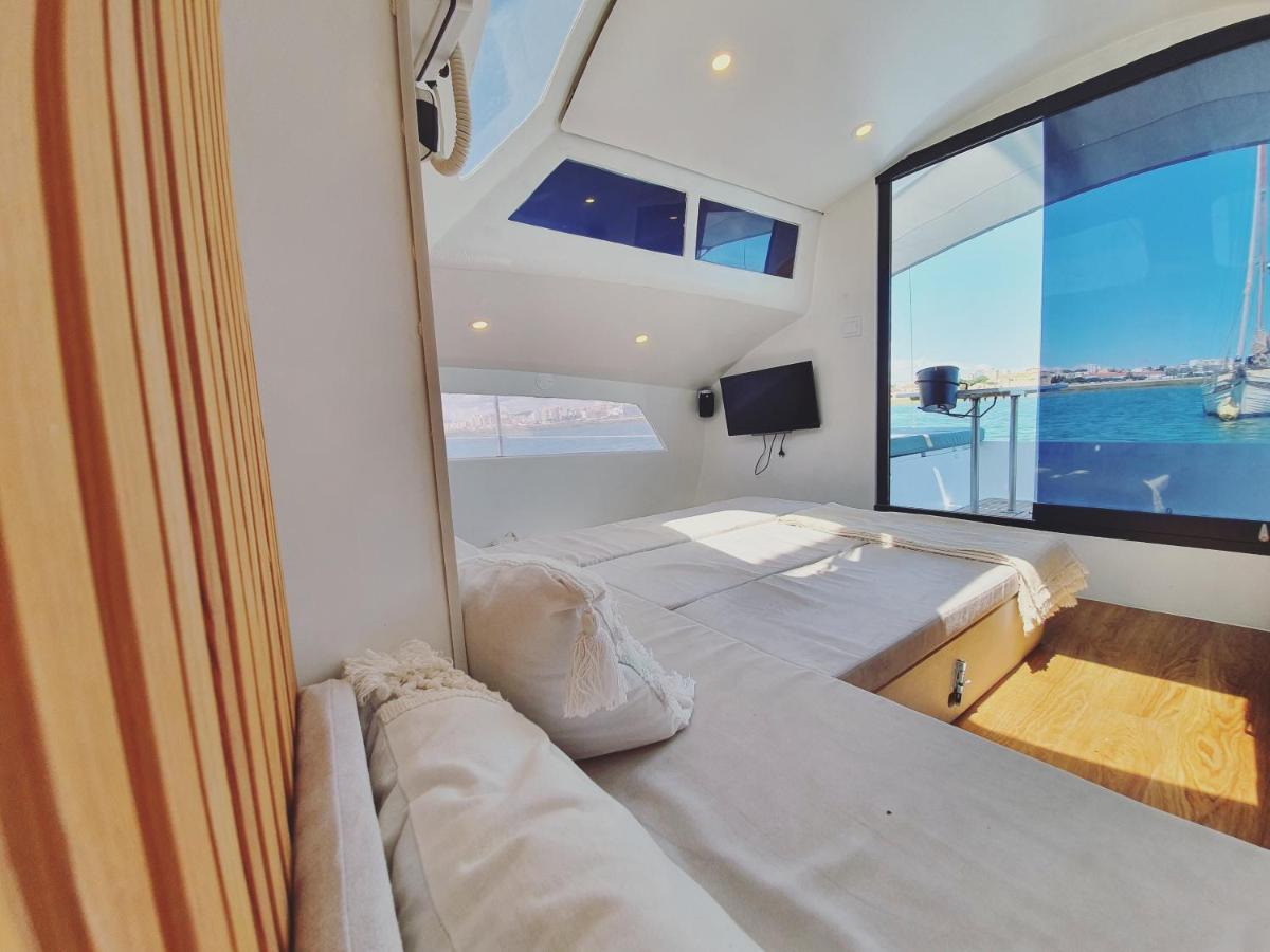 Hotel Barco Casa Catamara Sleepandboat Distretto di Distretto di Faro Esterno foto
